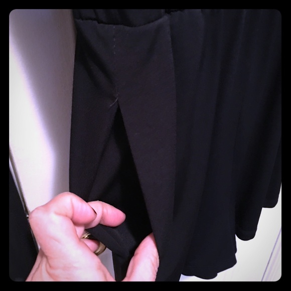 BCBG ROMPER - Picture 4 of 8